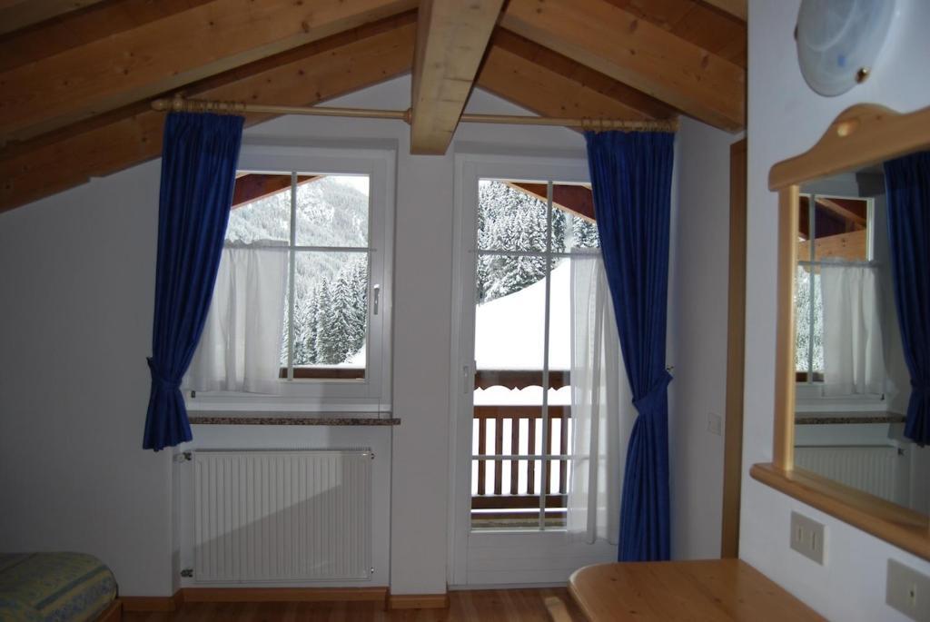 Appartamenti Chalet Orchidea كنازاي الغرفة الصورة