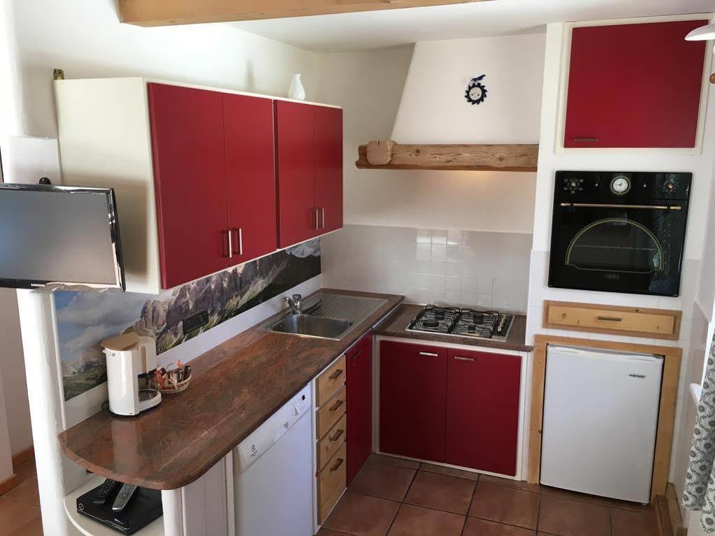 Appartamenti Chalet Orchidea كنازاي المظهر الخارجي الصورة